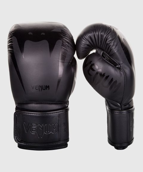 Venum Giant 3.0 Boxing Gloves - Nappa Leather - Black/Black
