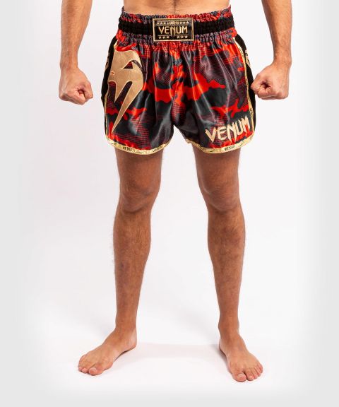 Muay Thai Shorts Venum Giant Camo - Rot/Gold