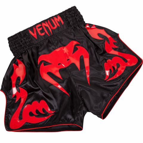 Pantalones Cortos de Muay Thai Venum Bangkok Inferno - Negro/Rojo
