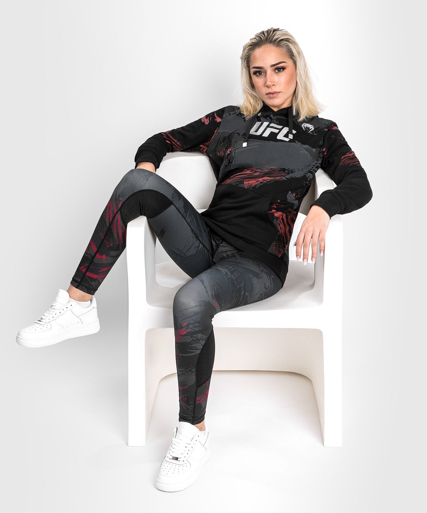 UFC Venum Authentic Fight Week 2.0 Sweatshirt met capuchon - Voor Dames -  Zwart
