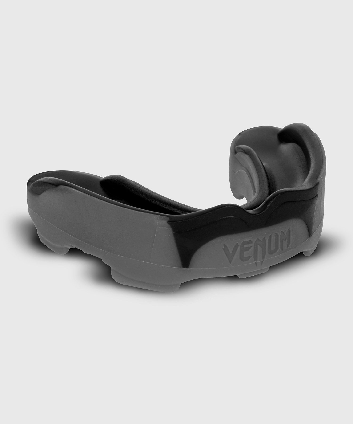 Venum Predator Mouthguard - Grey/Black - Venum.com Europe