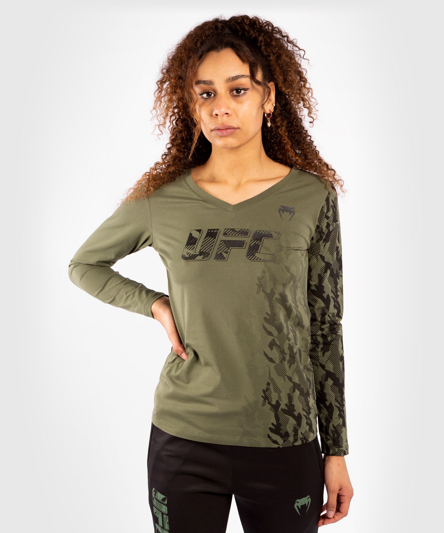 UFC Venum Authentic Fight Week T-shirt met lange mouwen voor dames - Kaki
