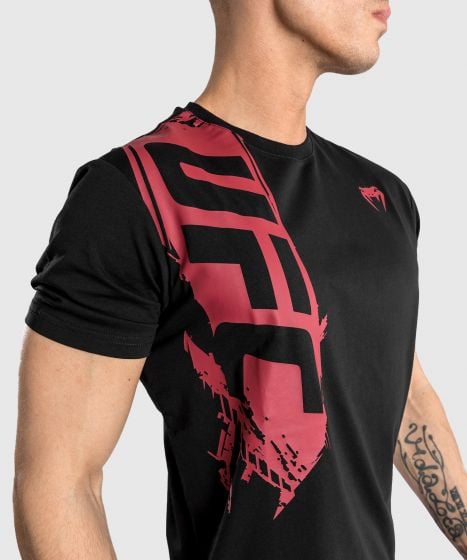 UFC Venum Authentic Fight Week Men’s 2.0 Short Sleeve T-Shirts - Black/Red