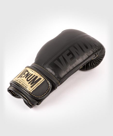 Venum Shield Pro bokshandschoenen klittenband - Zwart/Zwart-Goud