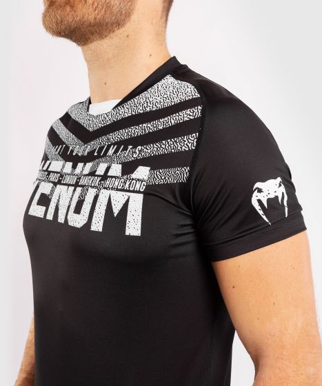Venum Signature Dry Tech T-shirt - Zwart/Wit