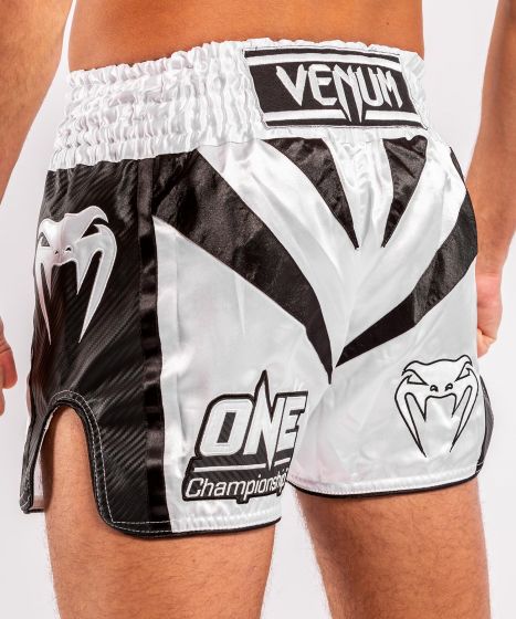 Pantaloncini Muay Thai Venum x ONE FC - Bianco/Nero