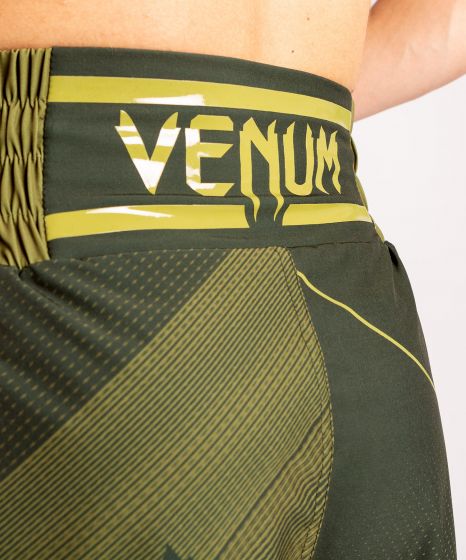 Pantalones cortos de boxeo Venum Loma Commando