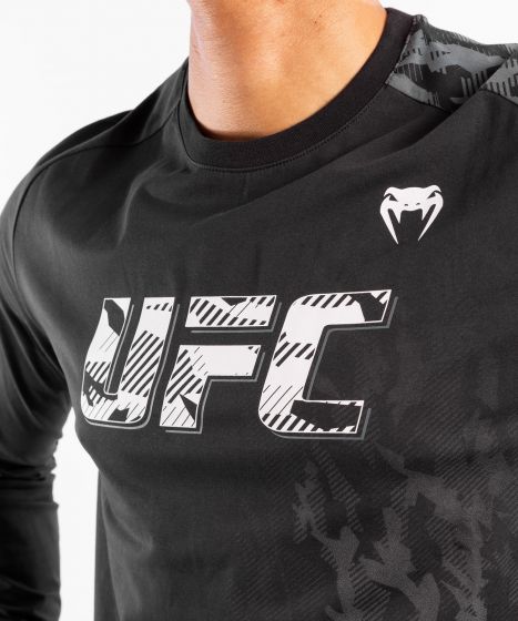 UFC Venum Authentic Fight Week Herren Langarm T-Shirt - Schwarz