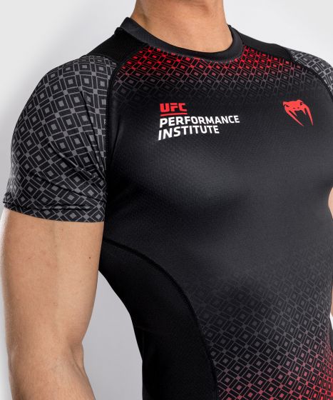 T-Shirt de Compression UFC Venum Performance Institute - Manches Courtes - Noir/Rouge