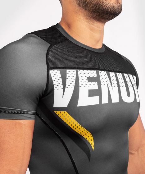Venum ONE FC Impact Rashguard - short sleeves - Grey/Yellow