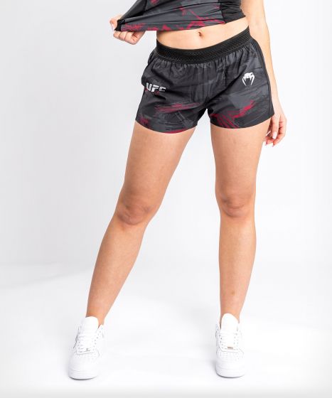 Pantalones cortos de entrenamiento UFC Venum Authentic Fight Week 2.0 - Para mujeres - Negro/Rojo