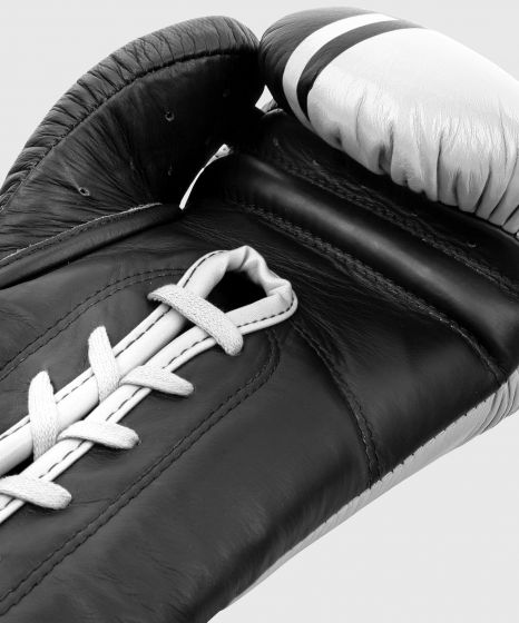 Gants de boxe pro Venum Shield - Avec Lacets - Noir/Blanc