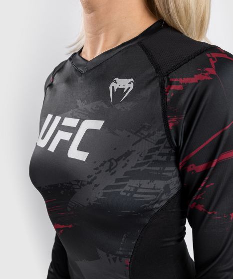 T-Shirt de Compression UFC Venum Authentic Fight Week 2.0 - Manches Longues - Pour Femmes - Noir/Rouge