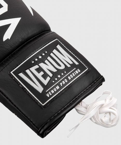 Gants de boxe pro Venum Hammer - Avec Lacets - Noir/Blanc