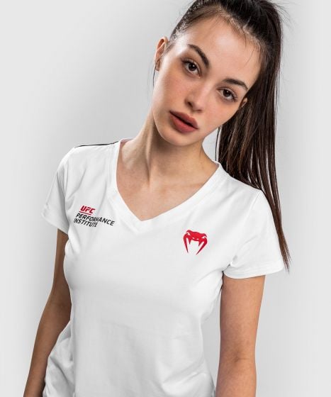 Camiseta Venum UFC Performance Institute - Para mujer - Blanco
