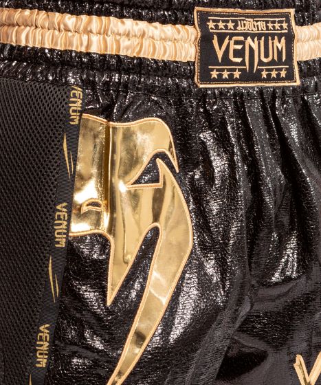 Venum Giant Foil Muay Thai Shorts - Zwart/Goud