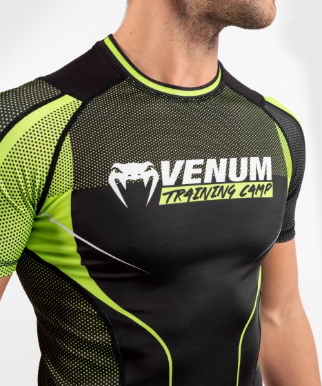Venum Training Camp 3.0 Rashguard - Short Sleeves