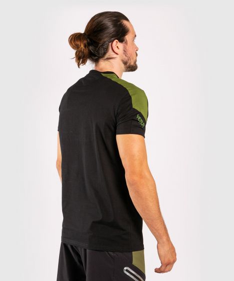 Camiseta Venum Cargo - Negro/Verde