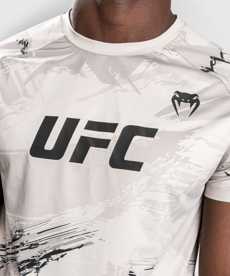 Camiseta UFC Venum Authentic Fight Week 2.0 Dry-Tech - Arena/Negro