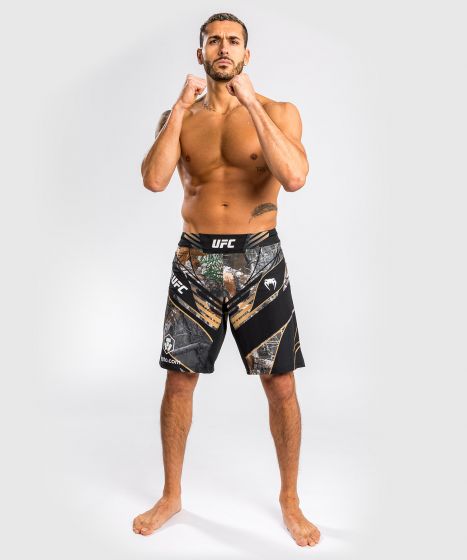 Pantalones cortos UFC Venum Authentic Fight Night Fight para hombre - Corte largo - Camuflaje Realtree®