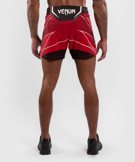 UFC Venum Authentic Fight Night Herren Shorts - Short Fit - Rot