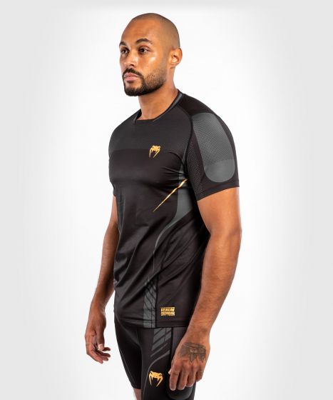 Venum Athletics Dry Tech T-Shirt – Schwarz/Gold