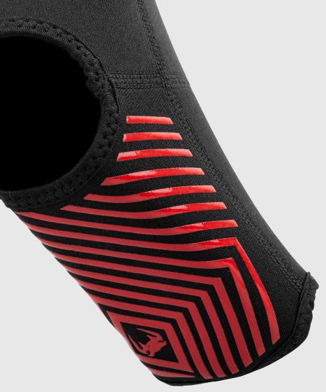 Venum Kontact Evo Foot Grips - Black/Red