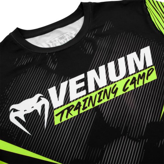 Venum Training Camp 2.0 Dry Tech T-shirt - Zwart/neon geel - Exclusief.