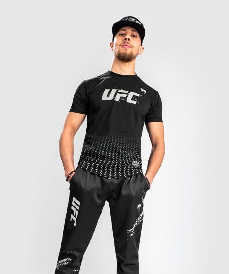 UFC Venum Authentic Fight Week Men’s 2.0 Short Sleeve T-Shirt - Black