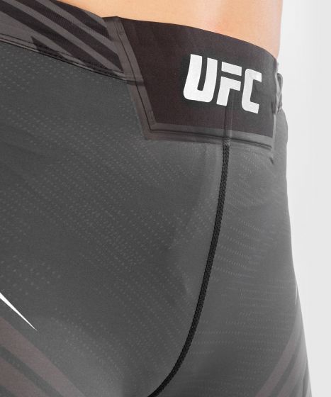 Pantaloncini da Vale Tudo Donna UFC Venum Authentic Fight Night - Vestibilità Lunga - Nero