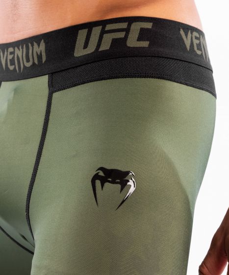 Pantaloni a Compressione Uomo UFC Venum Authentic Fight Week - Verde