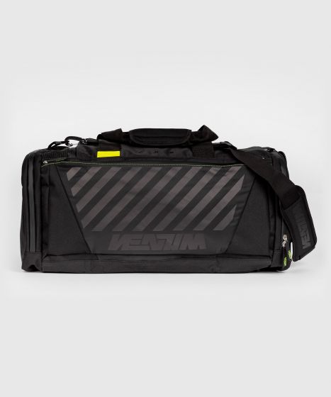 Venum Stripes Sports Bag - Zwart
