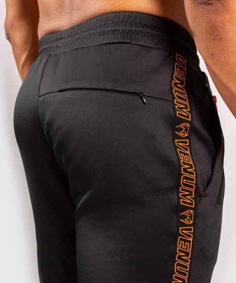 Pantalon de Jogging Venum Club 212 – Noir/Orange