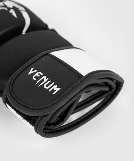 Venum Legacy MMA Handschoenen