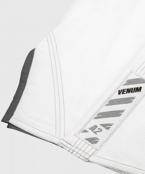 Kimono de JJB Venum Power 2.0 Light - Blanc